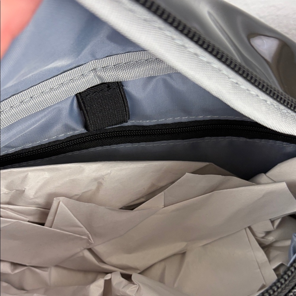 NEW IHKWIP Black Patent Leather Anti Theft Belt Bag - Picture 4 of 7